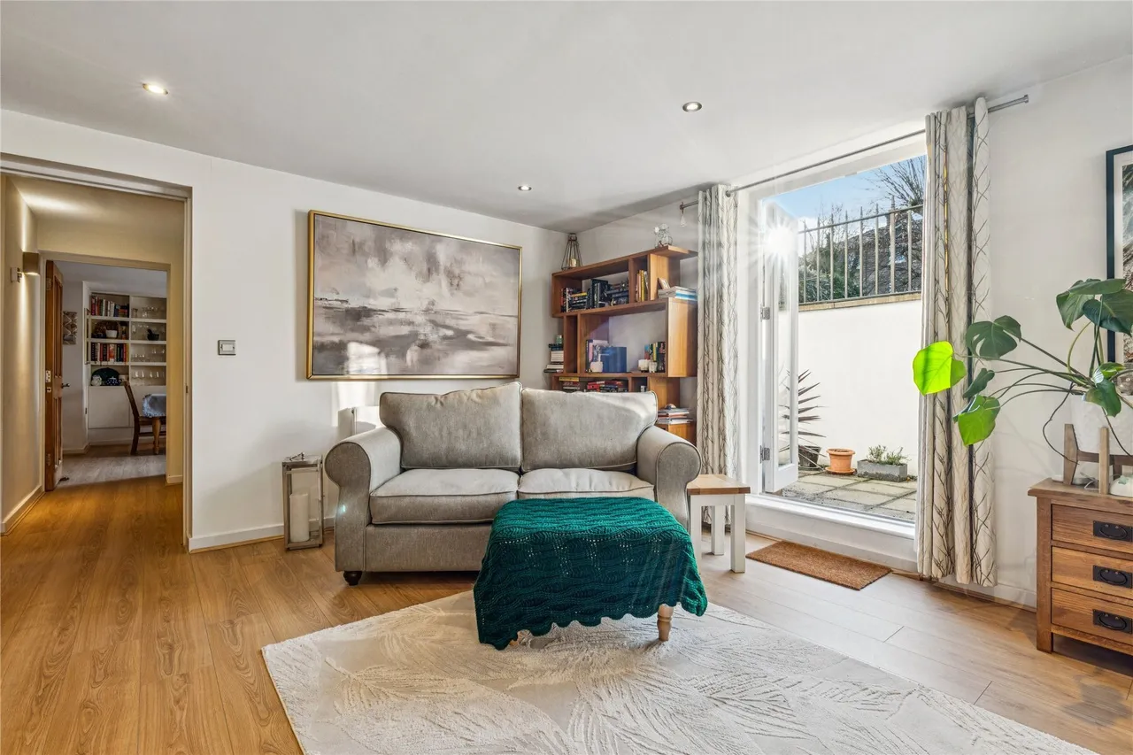 Balham Grove, London, SW12, photo 25