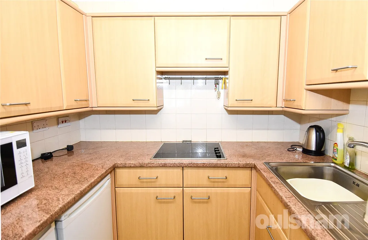 Alcester Road South, Kings Heath, Birmingham, West Midlands, B14 6DT, photo 5