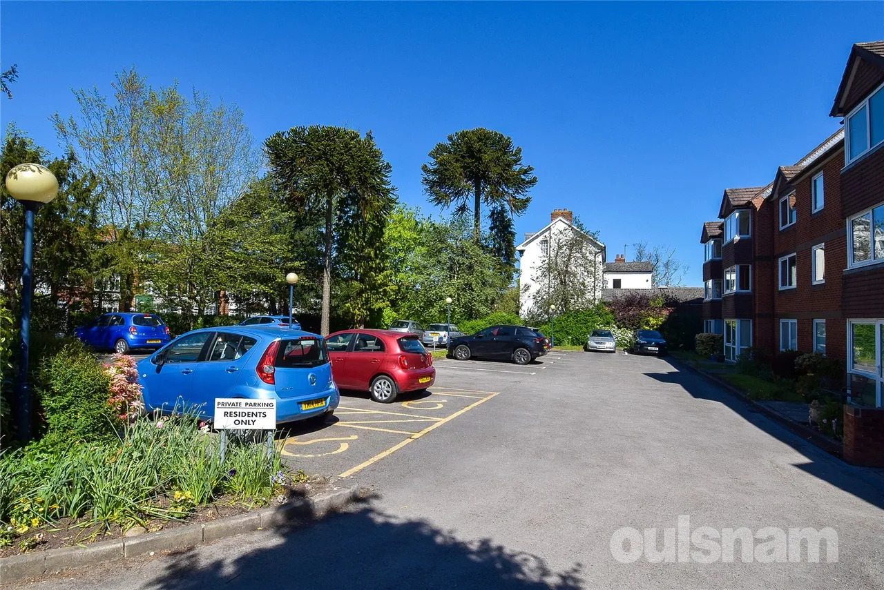 Alcester Road South, Kings Heath, Birmingham, West Midlands, B14 6DT, photo 14