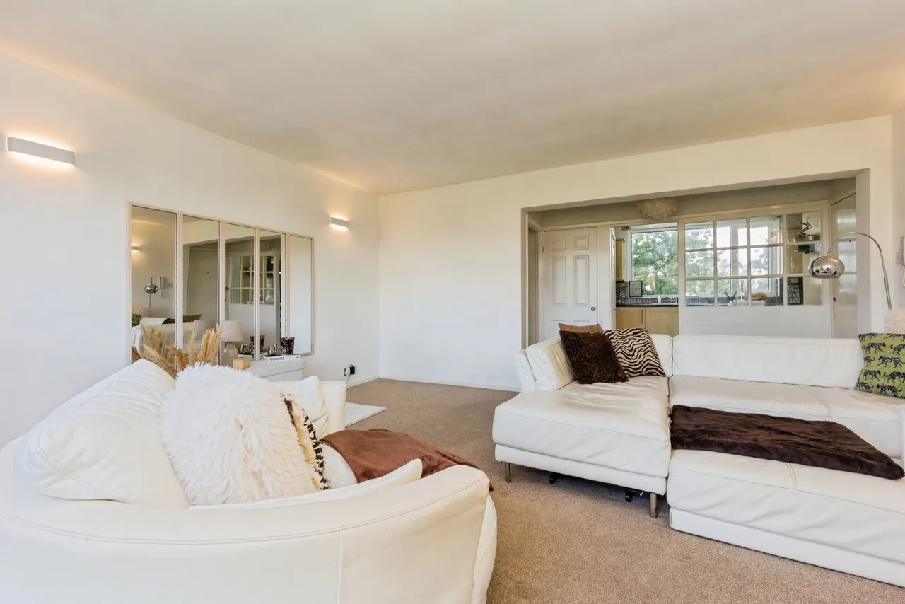 Ashstead Road, Sale, M33, photo 4