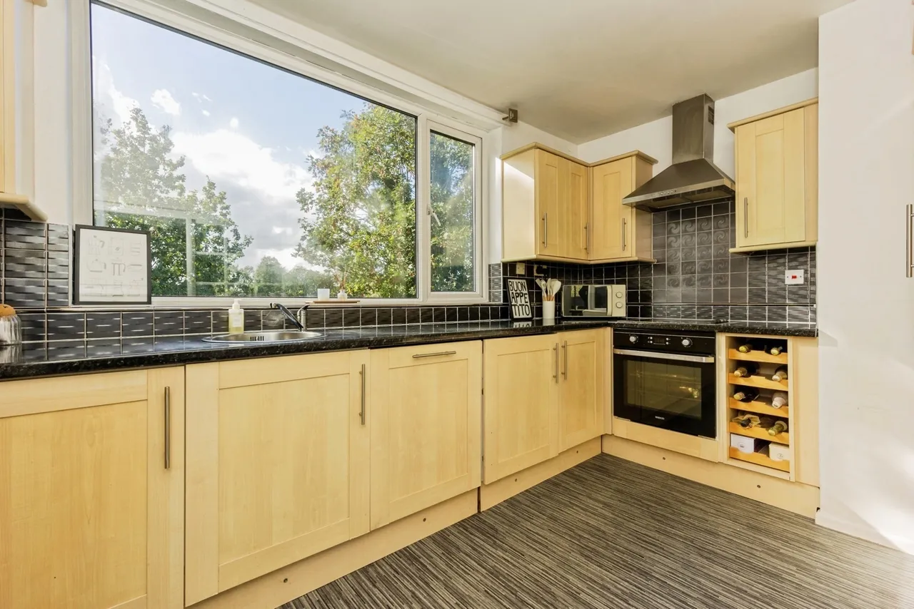 Ashstead Road, Sale, M33, photo 7