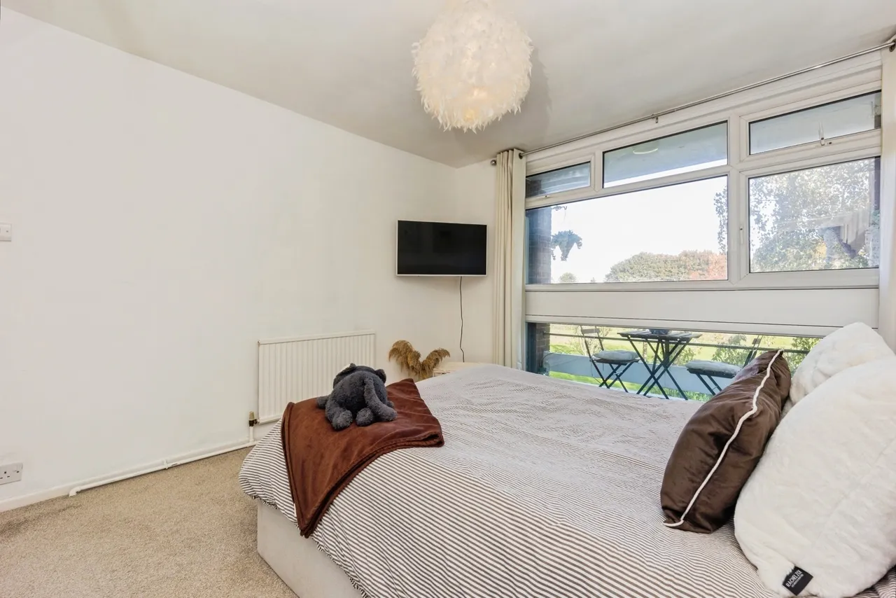 Ashstead Road, Sale, M33, photo 11