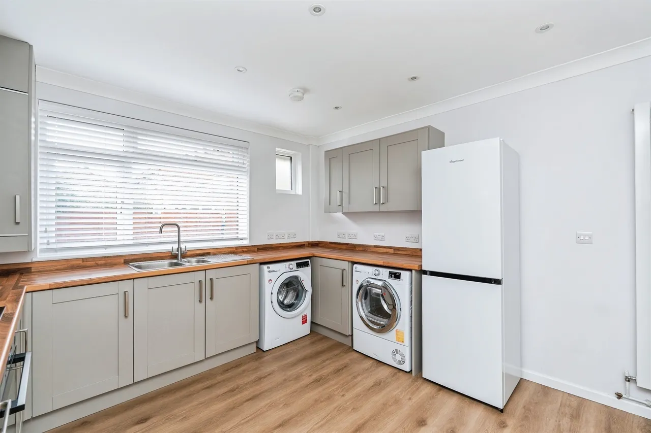 Water Lane, Totton, SO40, photo 15