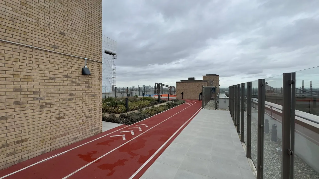 Eden Place, Royal Docks, E16, photo 13