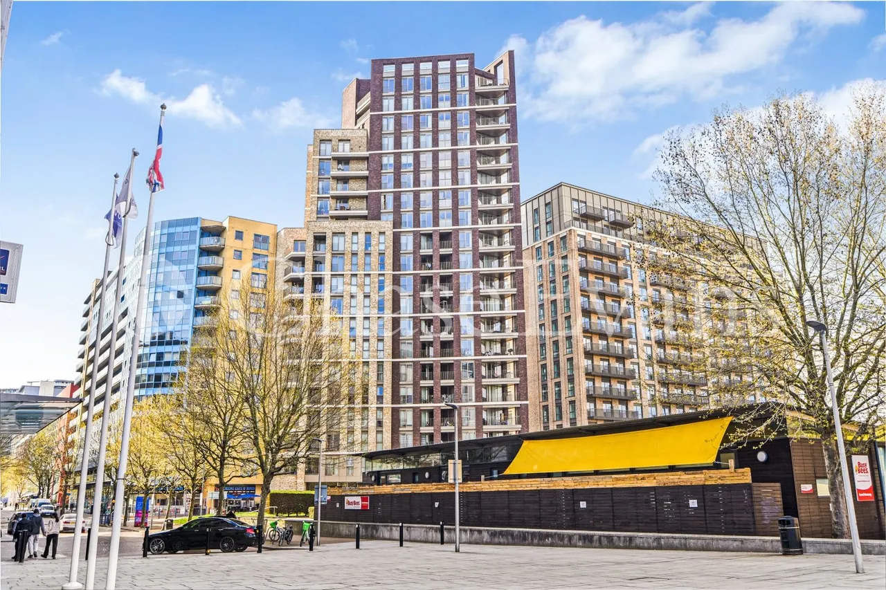 Eden Place, Royal Docks, E16, photo 16