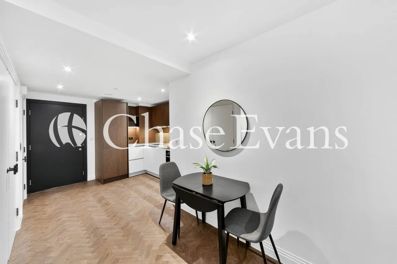 Eden Place, Royal Docks, E16, photo 4