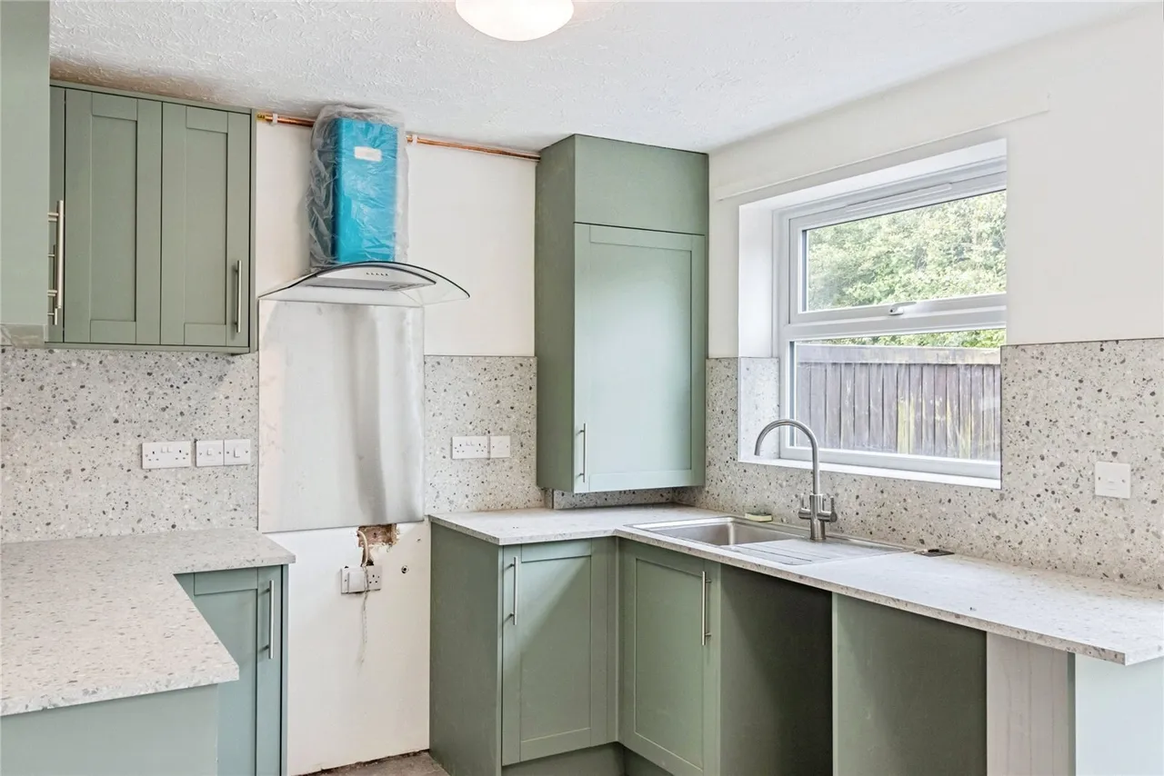 Trentham Close, Paignton, TQ3, photo 3