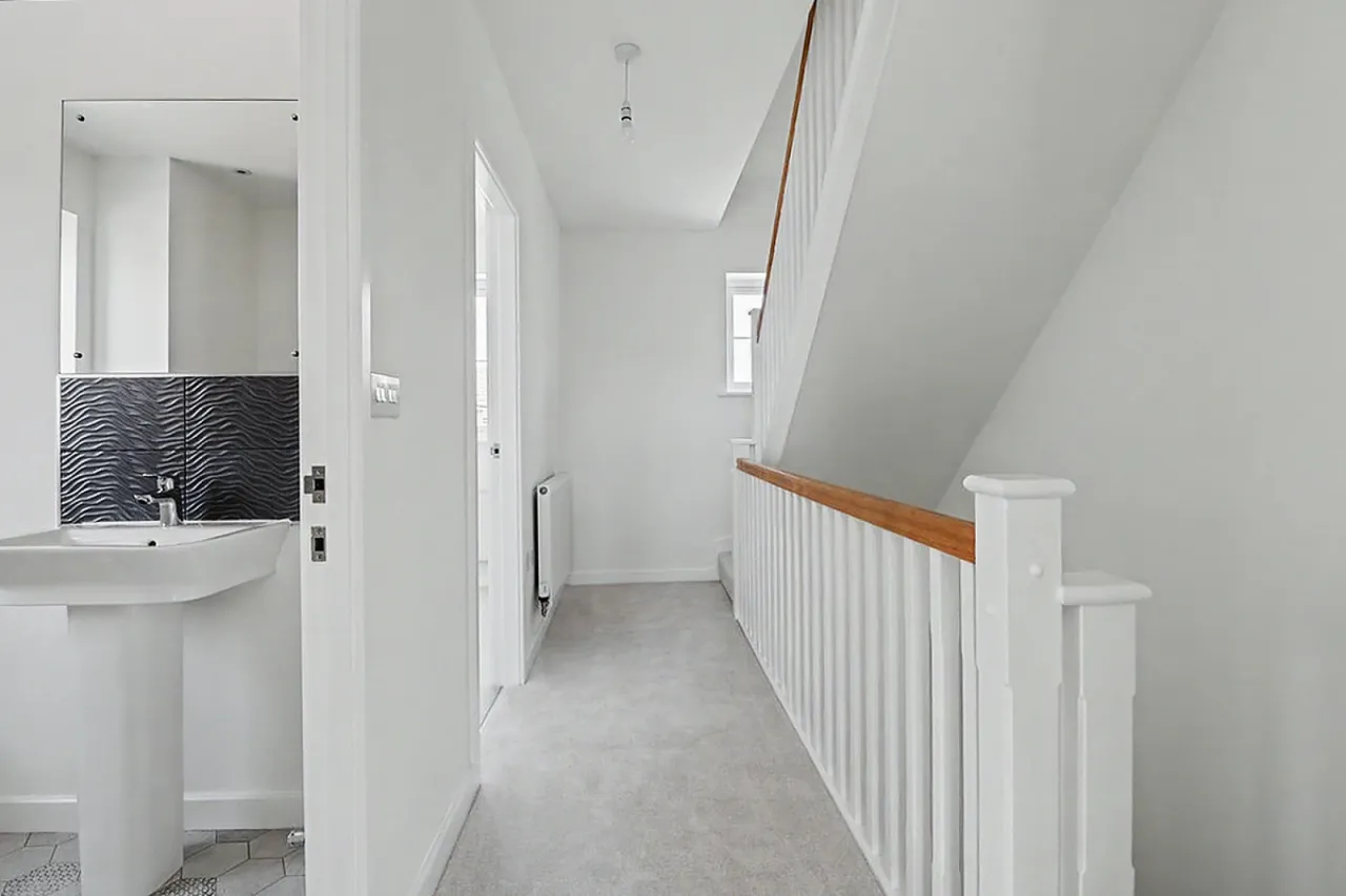 Philip Taylor Drive, Crewe, photo 13