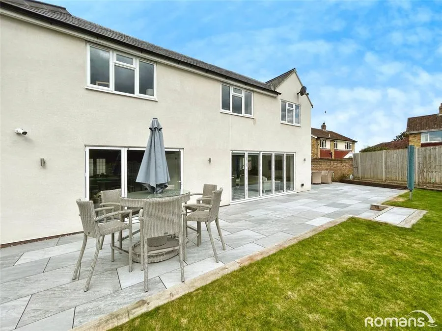 Coronation Road, Yateley, GU46, photo 22