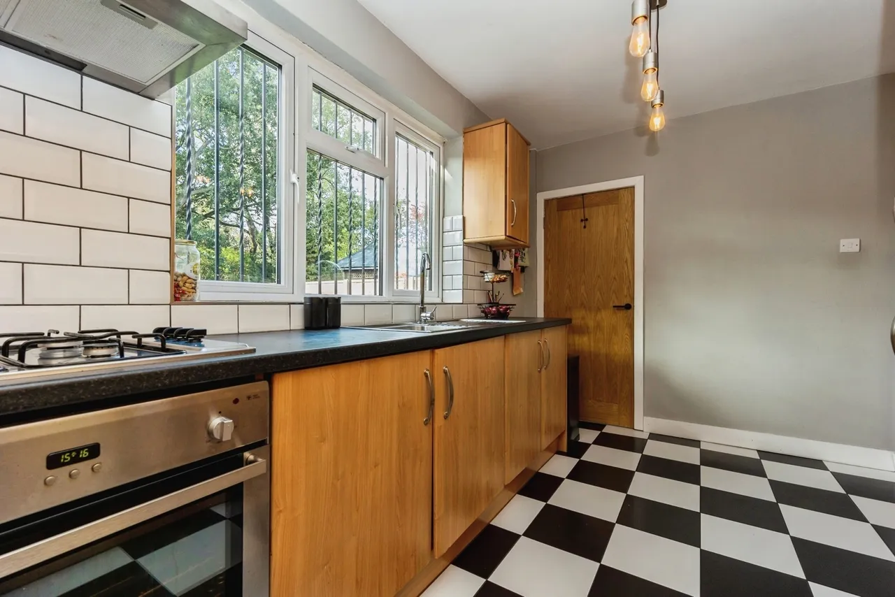 Princess Road, Chorlton, M21, photo 7