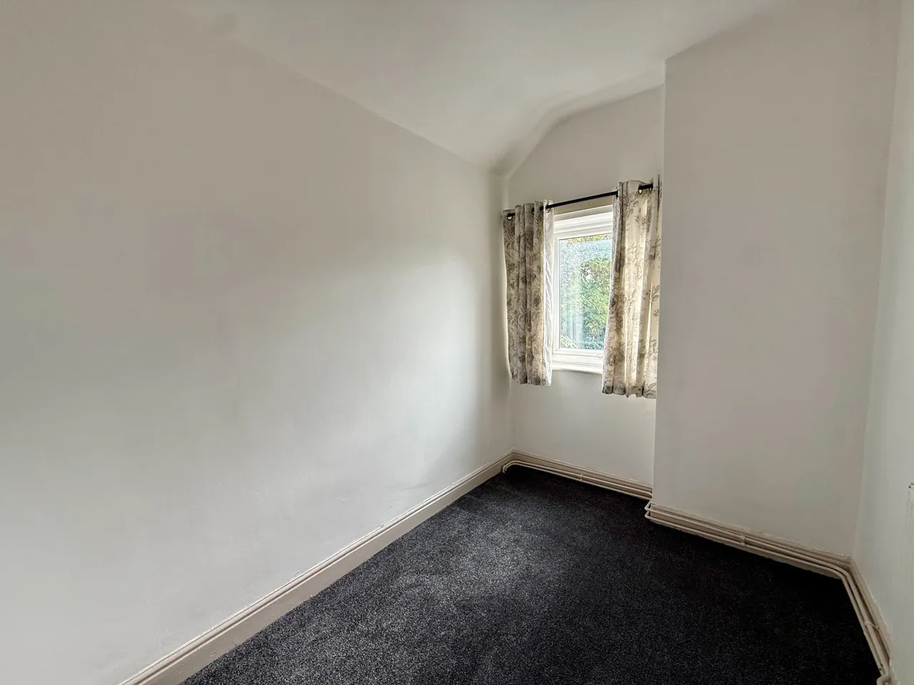 Parliament Street, Newhall, photo 13