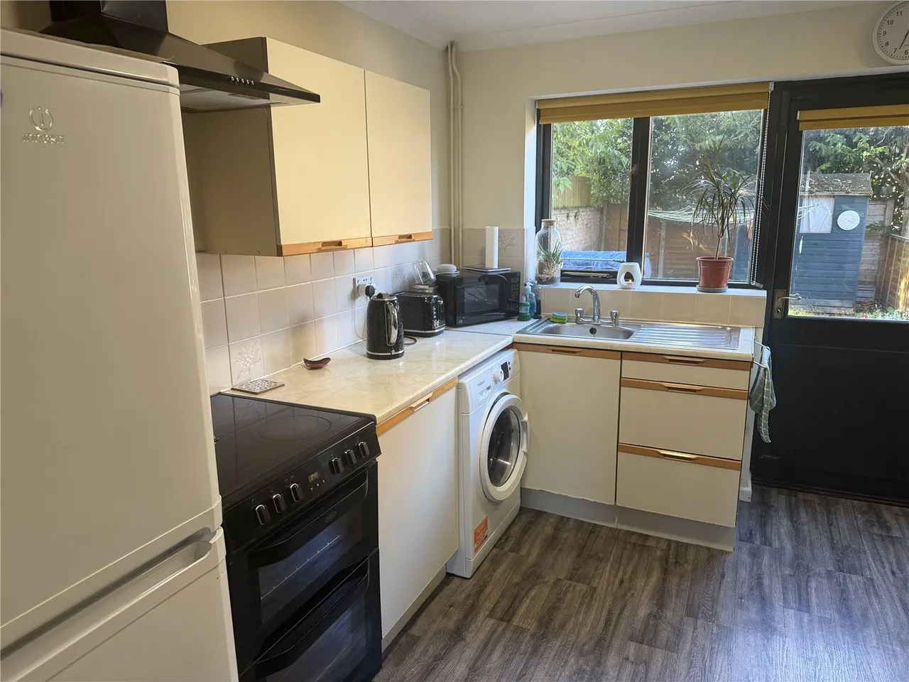 Badgers Close, Flitwick, MK45, photo 3