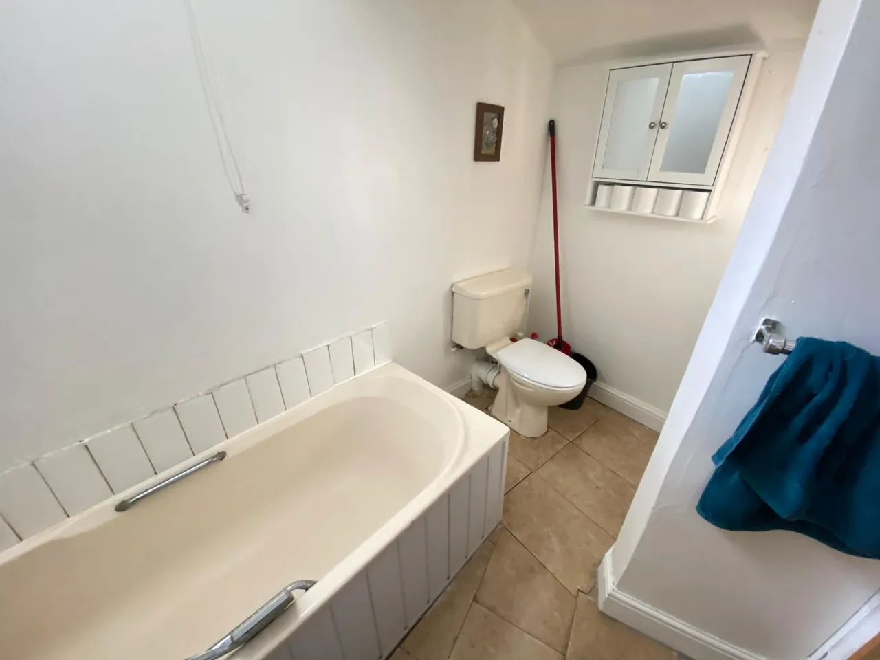 The Banks, Sileby, LE12, photo 13