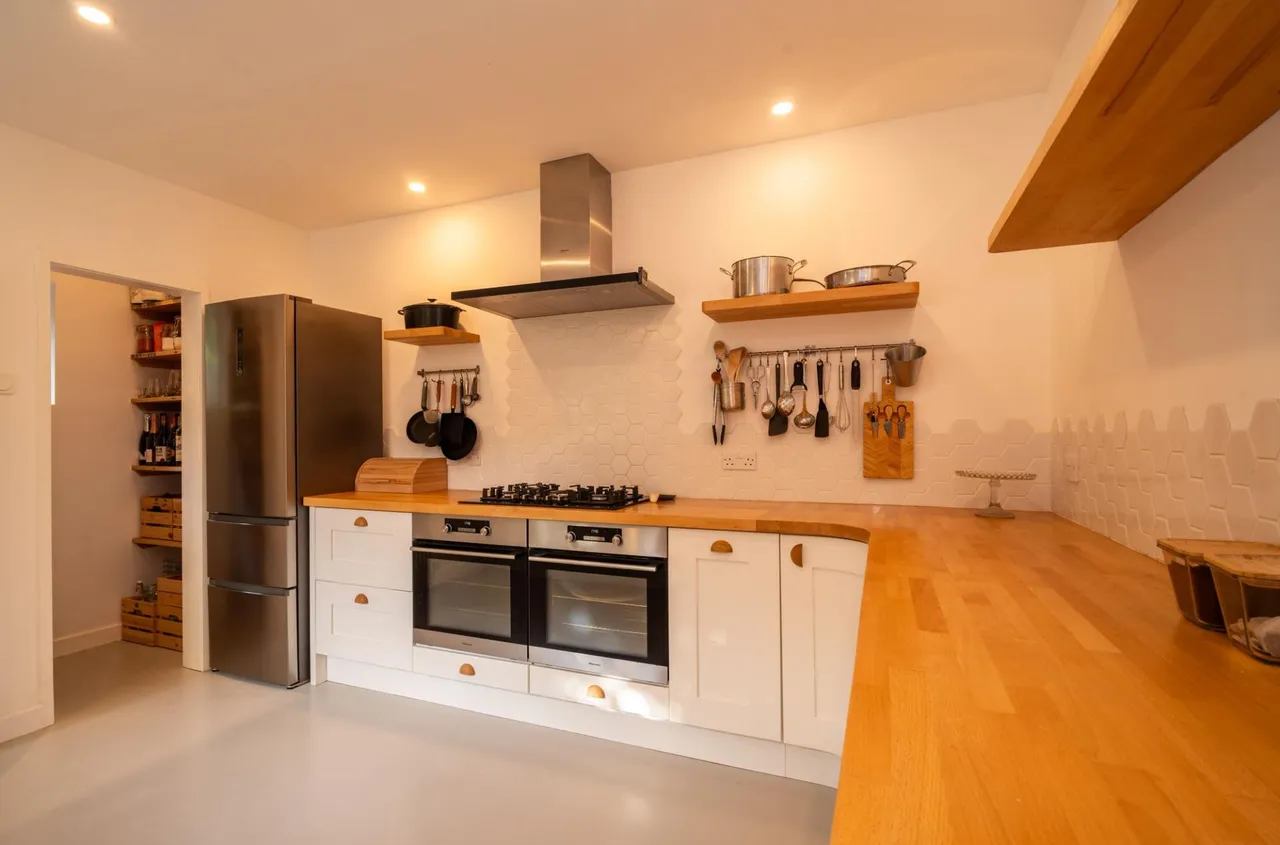 Cliff Terrace, Aberystwyth, SY23, photo 4