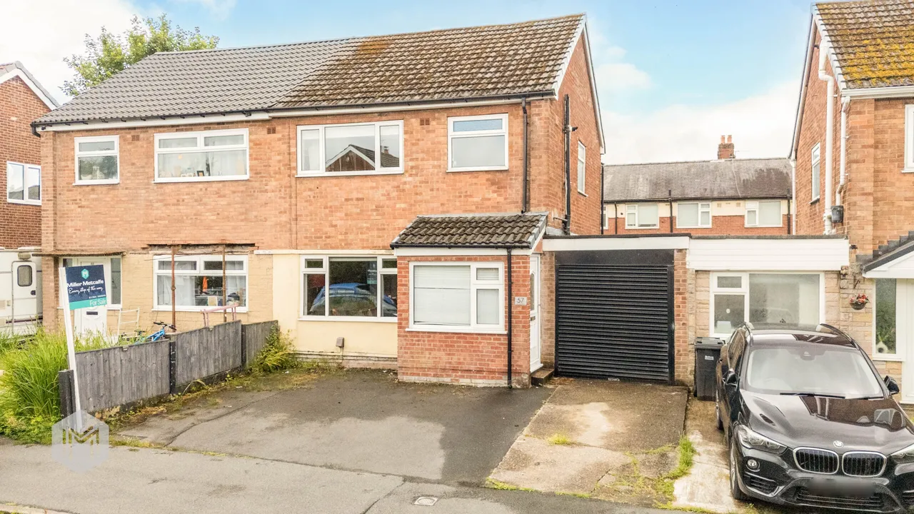 3 bed house for sale — Harden Drive, Bolton, BL2 5BX