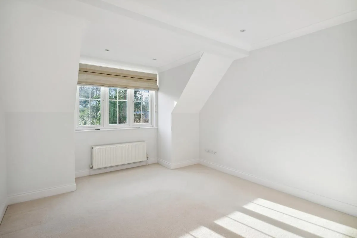 Oakshade Road, Oxshott, KT22, photo 18