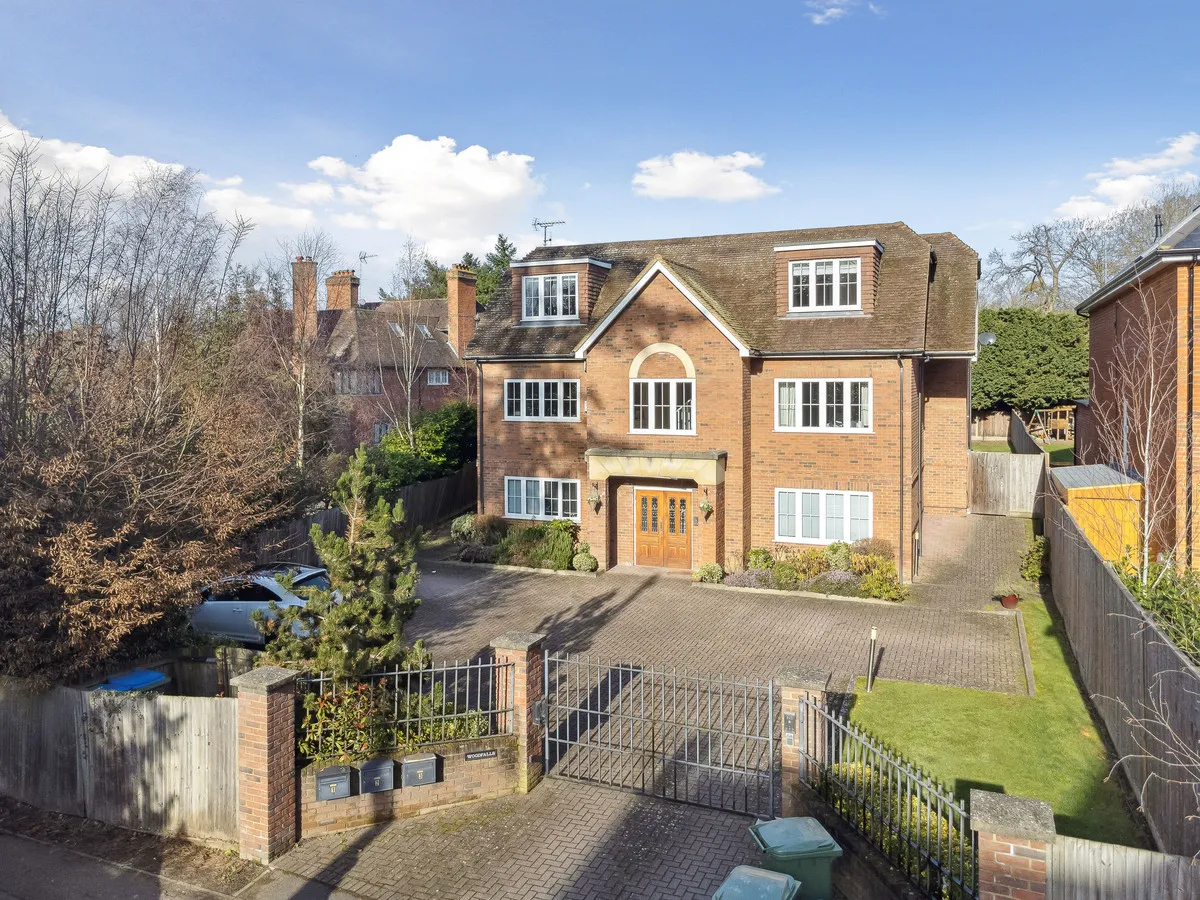 Oakshade Road, Oxshott, KT22, photo 2