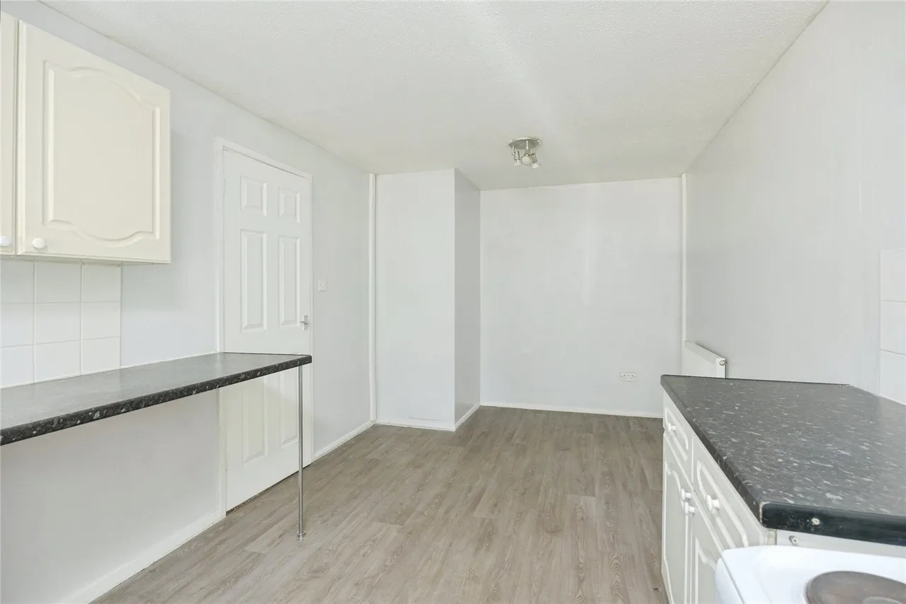 Caxton Close, Hartley, DA3, photo 6