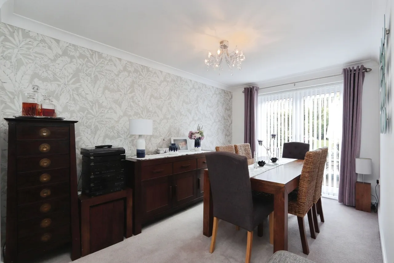 Oxclose Park Gardens, Halfway, Sheffield, South Yorkshire, S20, photo 5