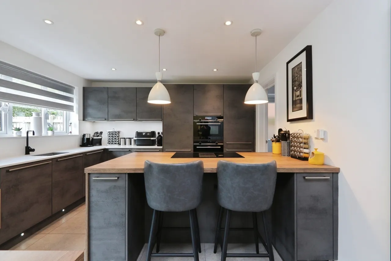Oxclose Park Gardens, Halfway, Sheffield, South Yorkshire, S20, photo 20