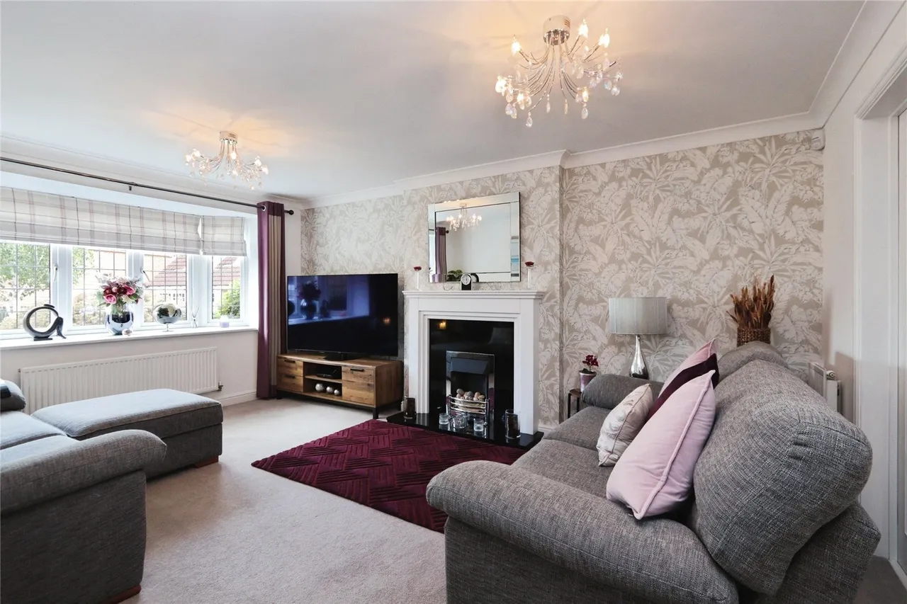 Oxclose Park Gardens, Halfway, Sheffield, South Yorkshire, S20, photo 21