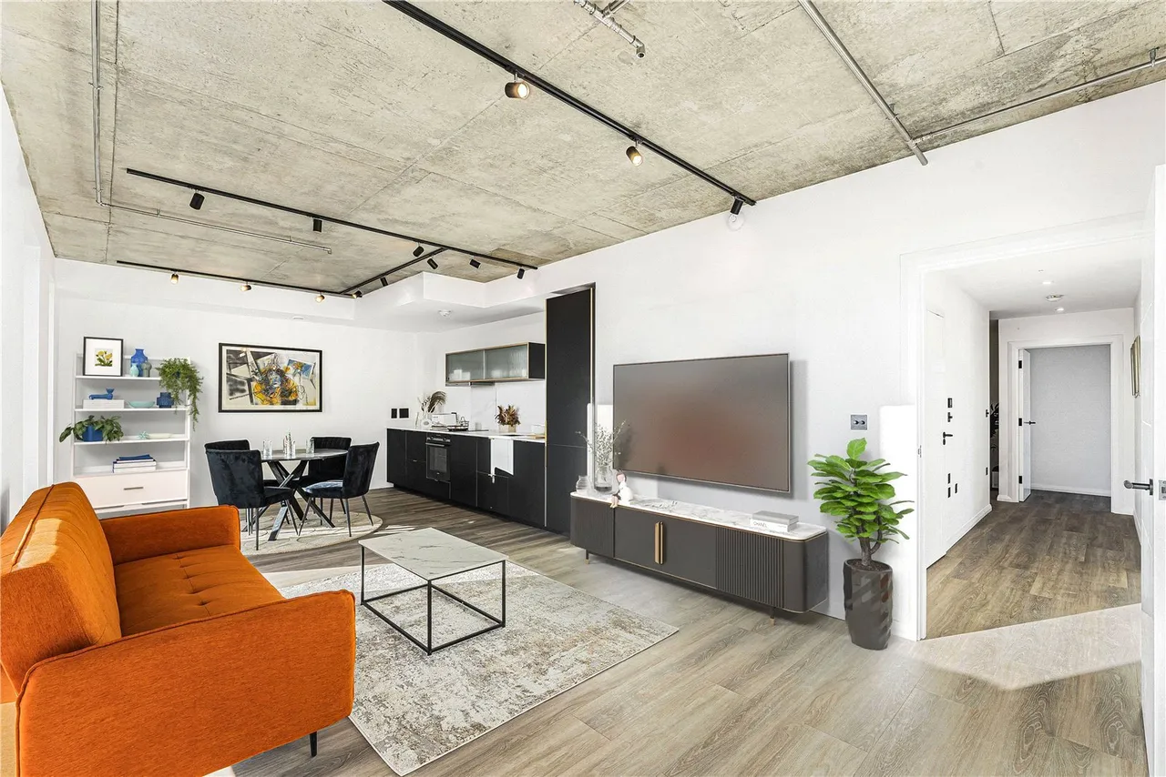 3 bed flat for sale, Windmill Lane, Maryland Point, E15