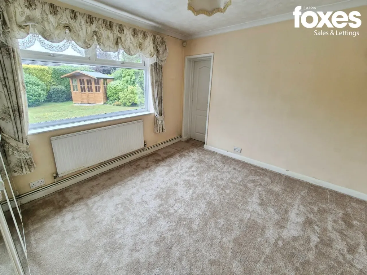 Christchurch Road, West Parley, BH22, photo 29