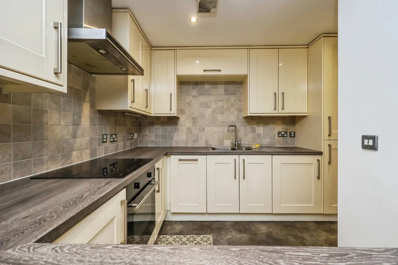 Roden Street, Nottingham, Nottinghamshire, NG3, photo 8