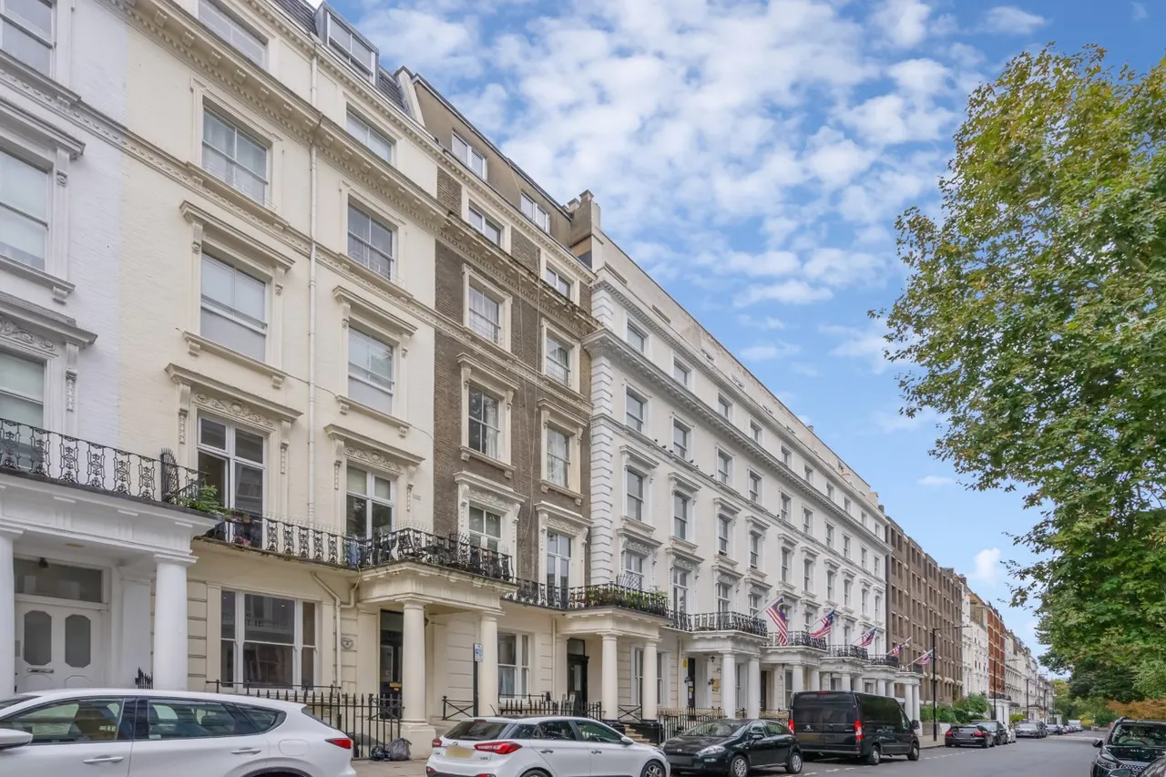 2 bed flat for sale — Queensborough Terrace, Bayswater, W2