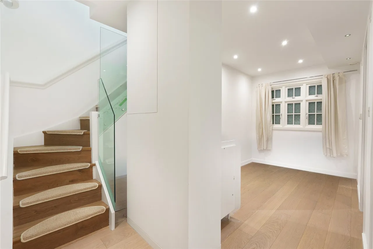 Howitt Road, Belsize Park, London, NW3 4LU, photo 7