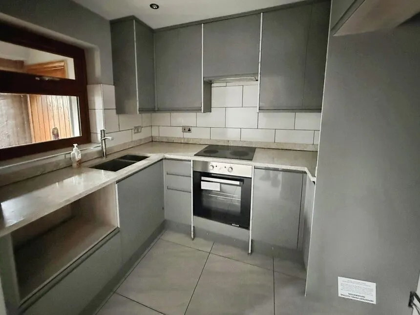 Russell Way, Sutton, SM1, photo 8