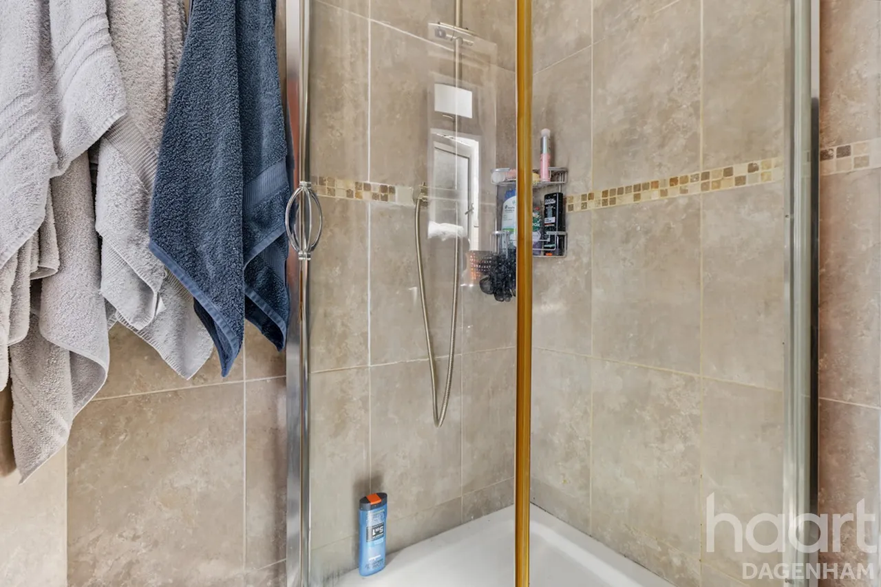 Neasham Road, Dagenham, RM8, photo 18