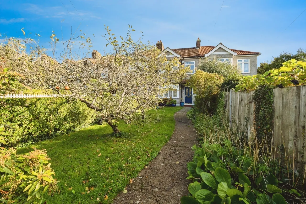 Great Gardens Road, Hornchurch, RM11, photo 18