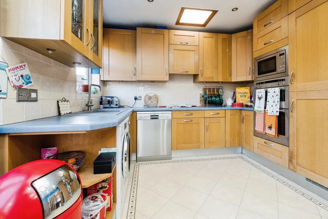 Great Gardens Road, Hornchurch, RM11, photo 9