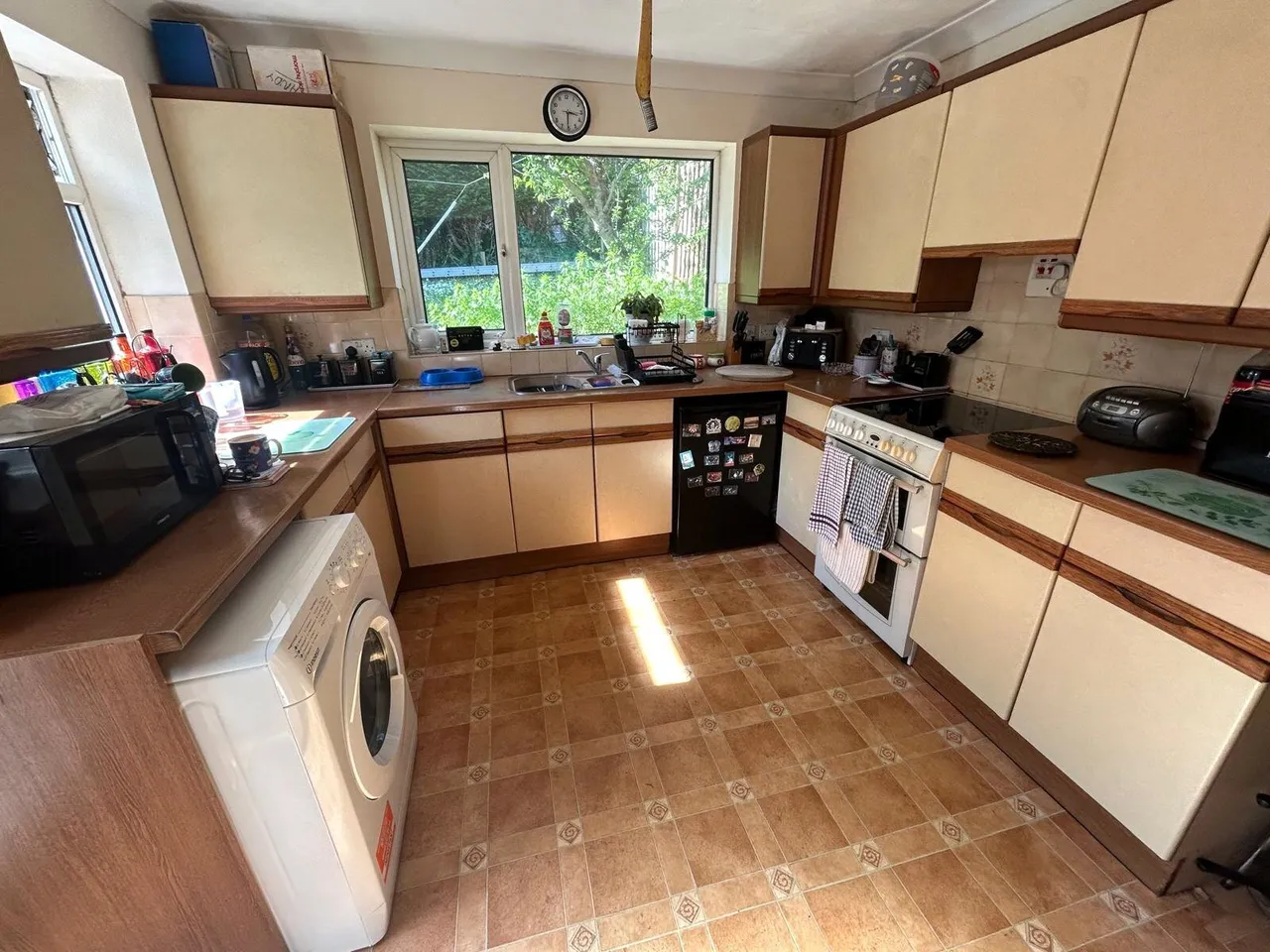 Carreg Y Gad Estate, Ffordd Penmynydd, LL61, photo 5