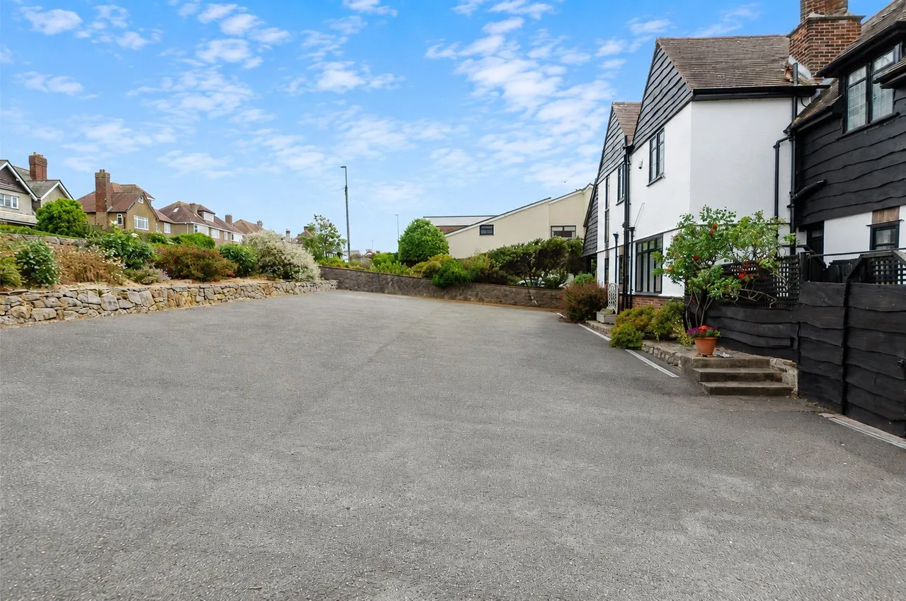 Deganwy Road, Deganwy, LL31, photo 4