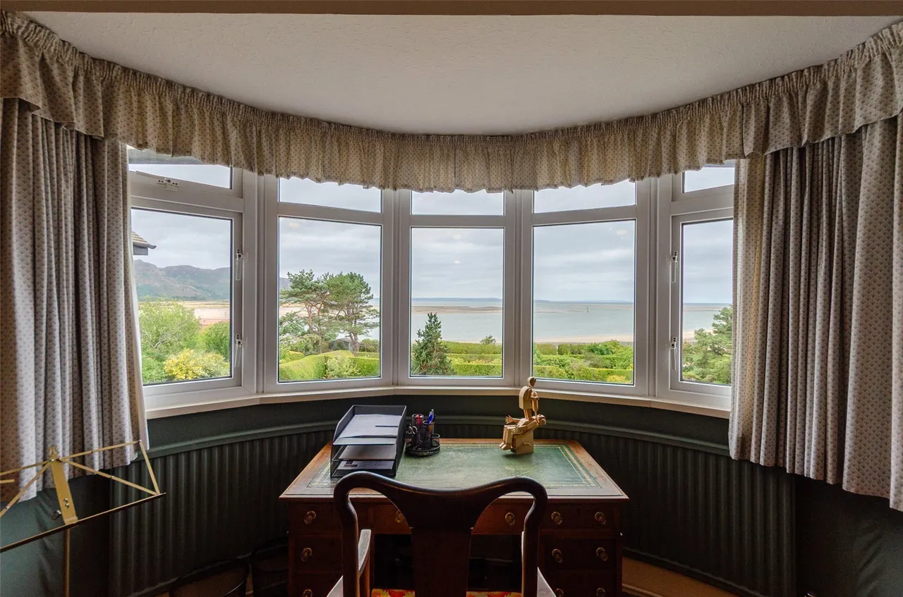 Deganwy Road, Deganwy, LL31, photo 14
