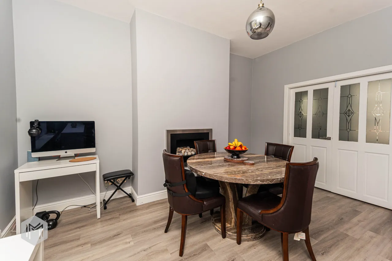 Lowes Road, Bury, BL9 6PW, photo 4