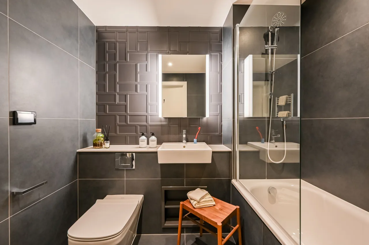 London, E20, photo 10