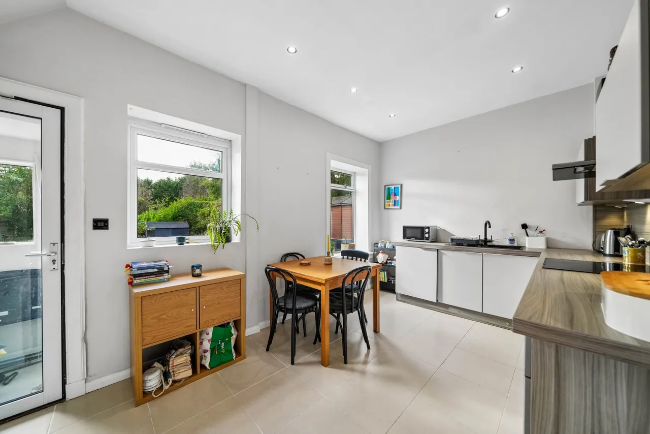 Orchard Park Avenue, Giffnock, G46, photo 5