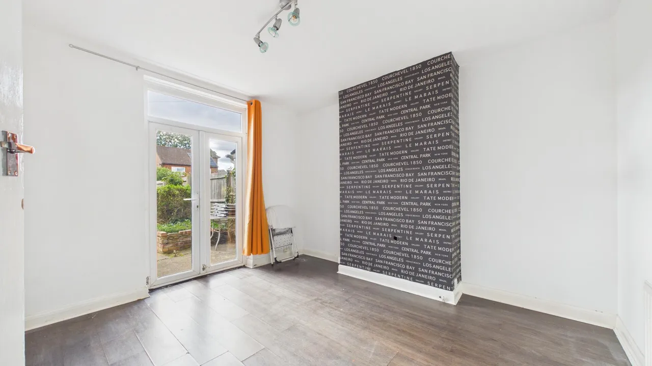 Lincoln Road, Peterborough, PE4, photo 5