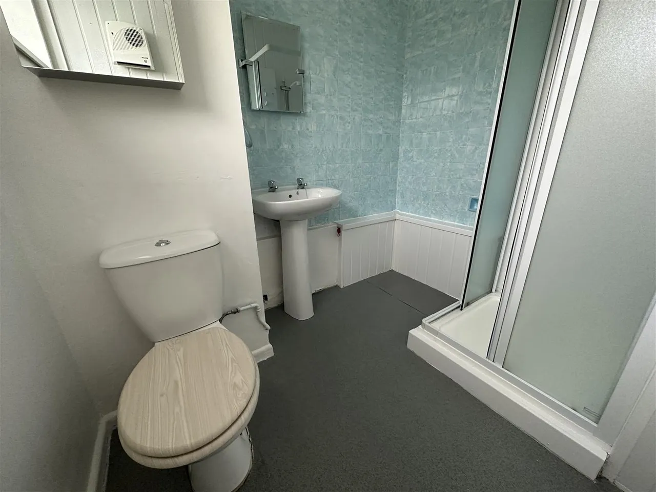 New Road, Brixham, photo 6