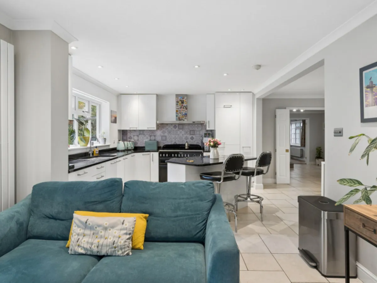 Amersham Road, Hazlemere, HP15, photo 5
