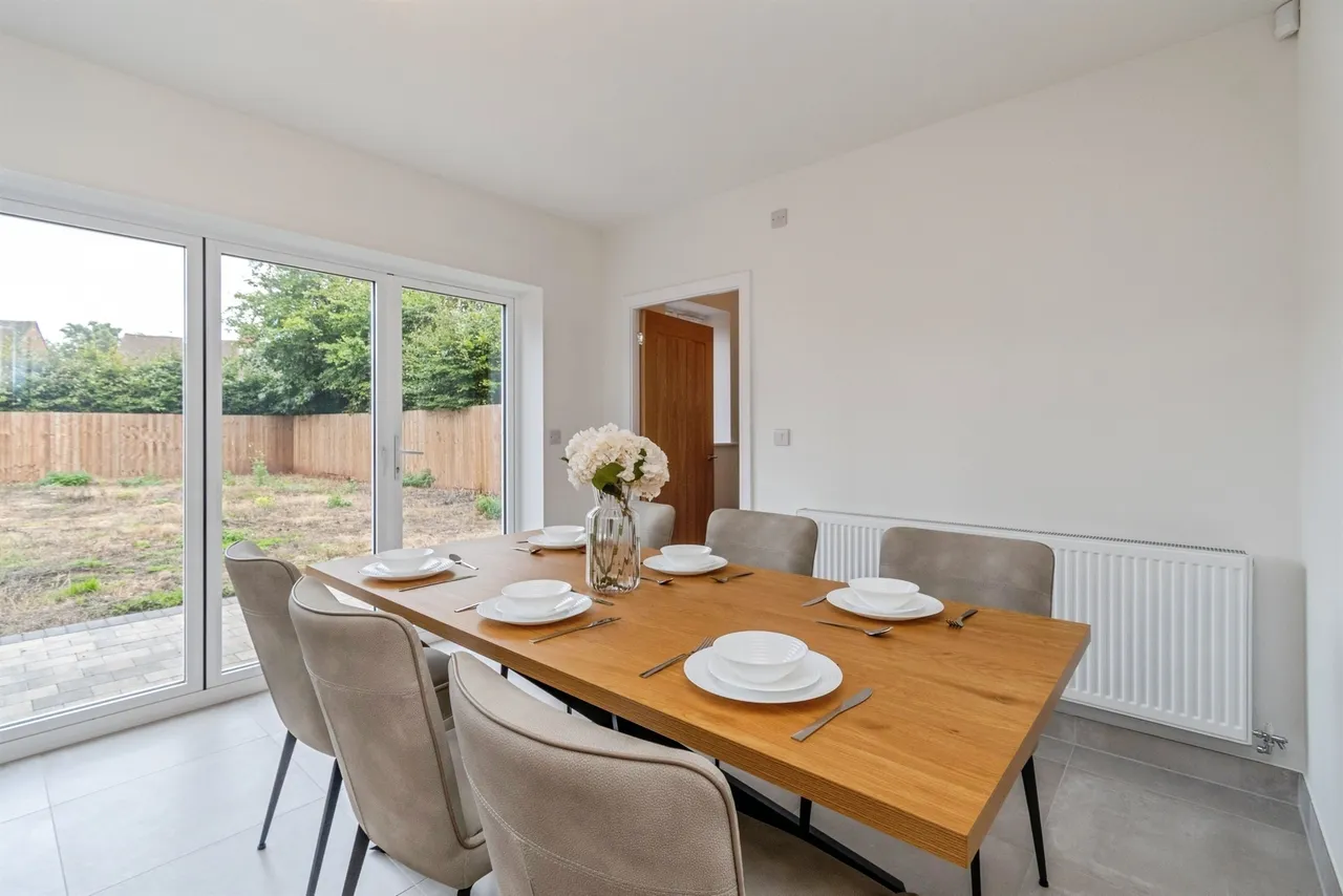 Whittington Grove, Bloxwich, WS3, photo 8