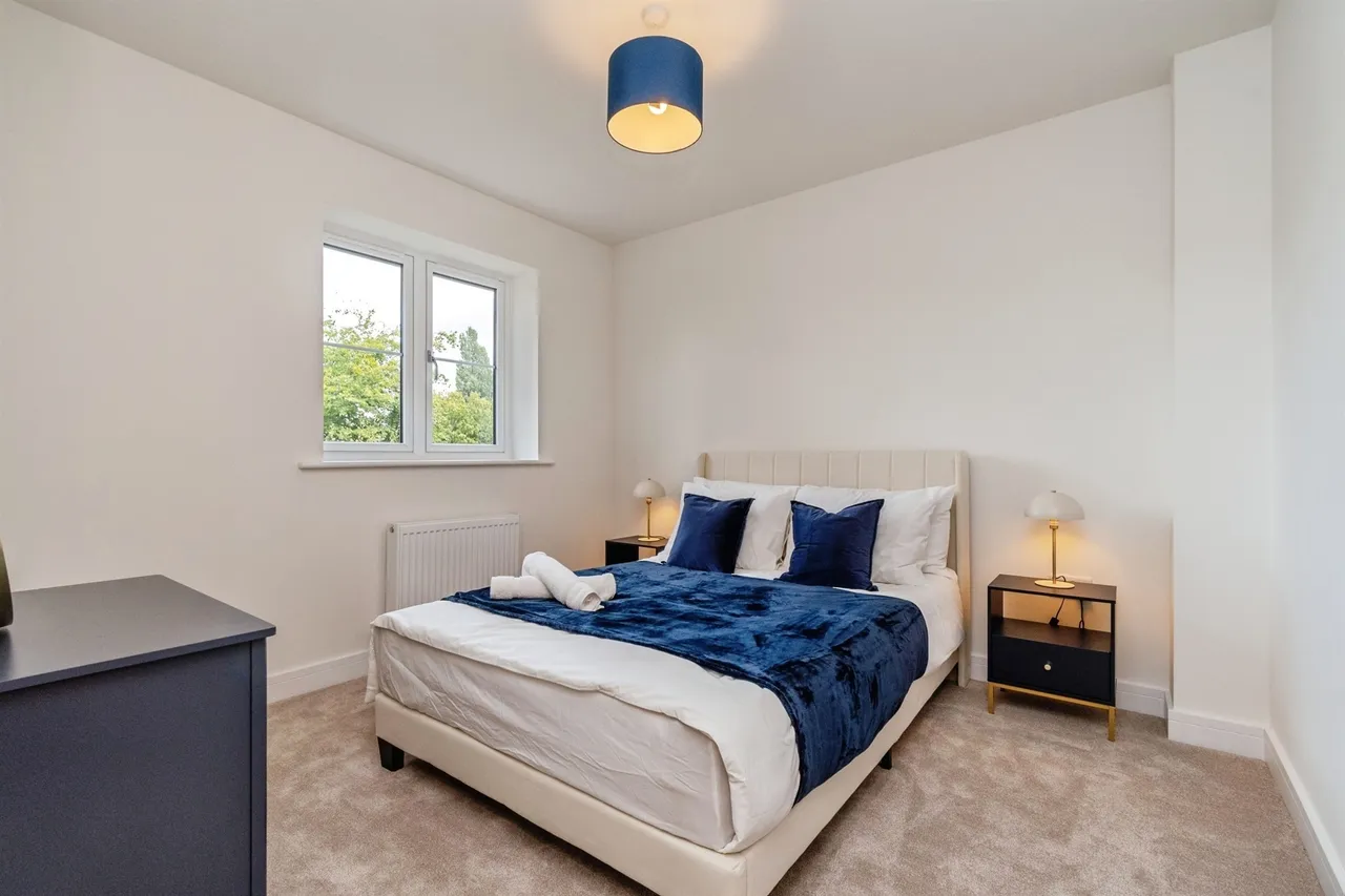 Whittington Grove, Bloxwich, WS3, photo 17