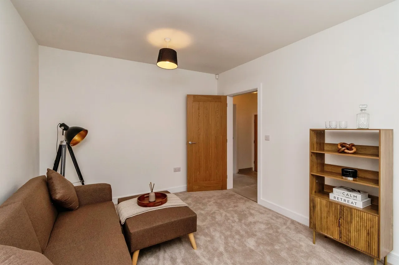 Whittington Grove, Bloxwich, WS3, photo 10