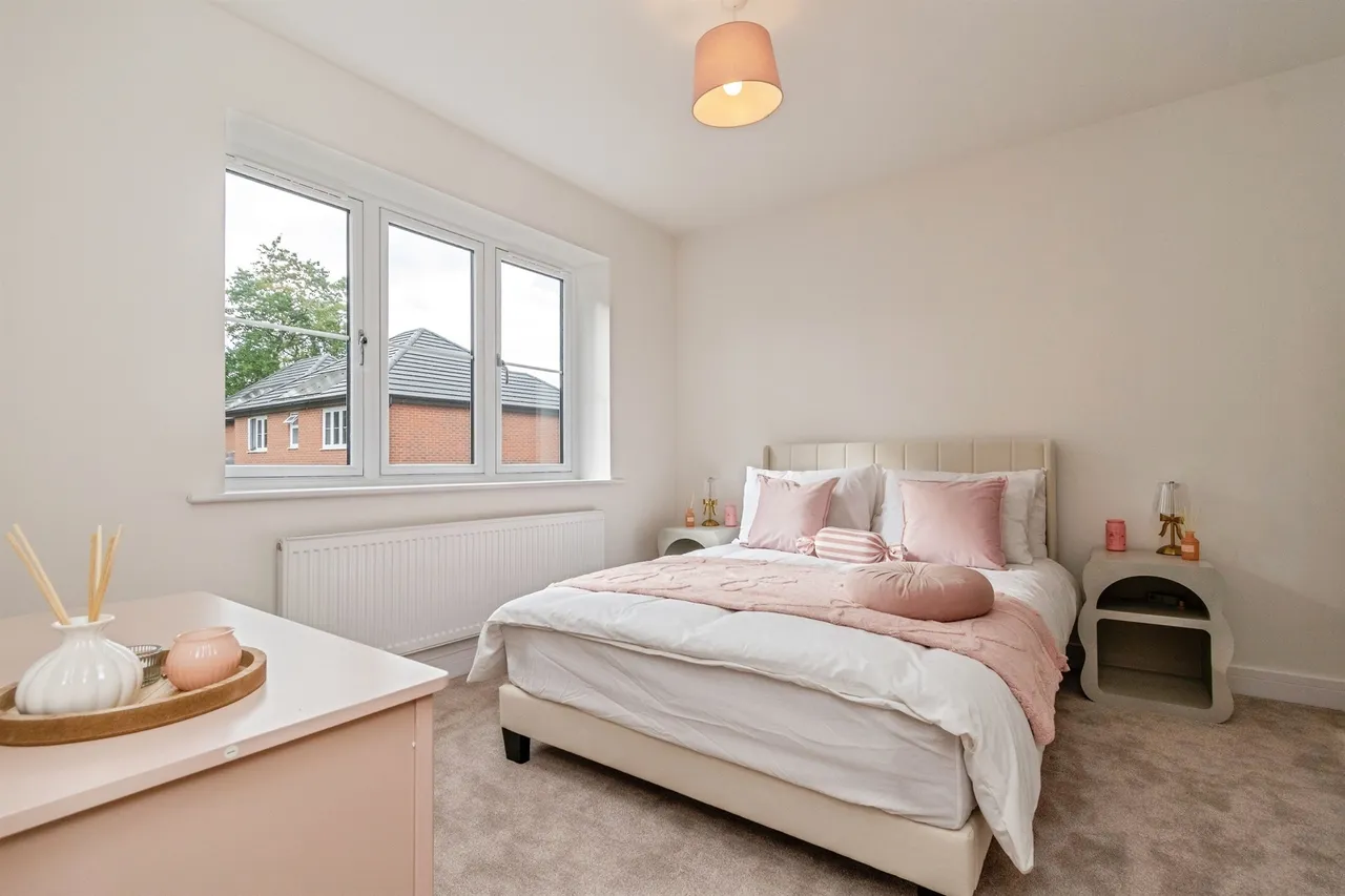 Whittington Grove, Bloxwich, WS3, photo 22