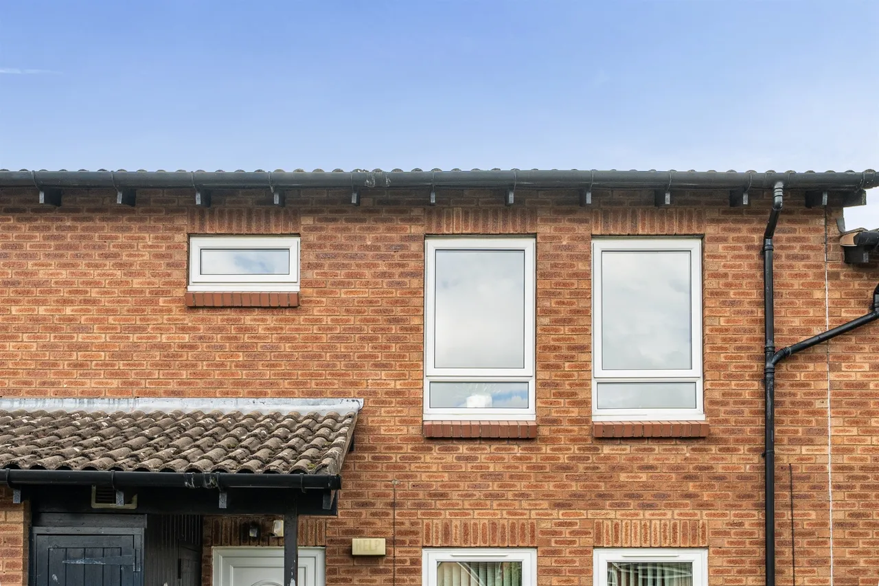 Snedshill Way, Snedshill, TF2, photo 19