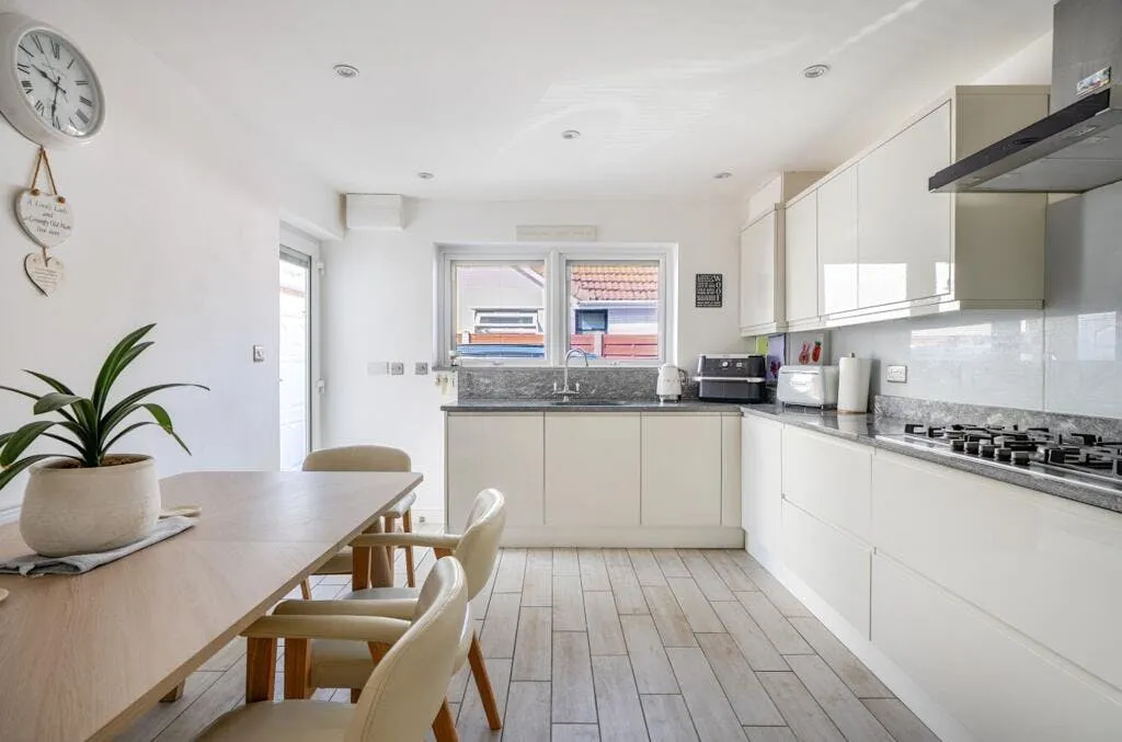 Sunnymede Road, Nailsea, BS48, photo 3