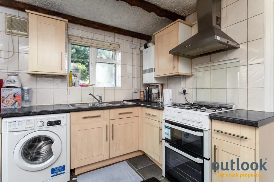Church Street, Stratford, E15, photo 4